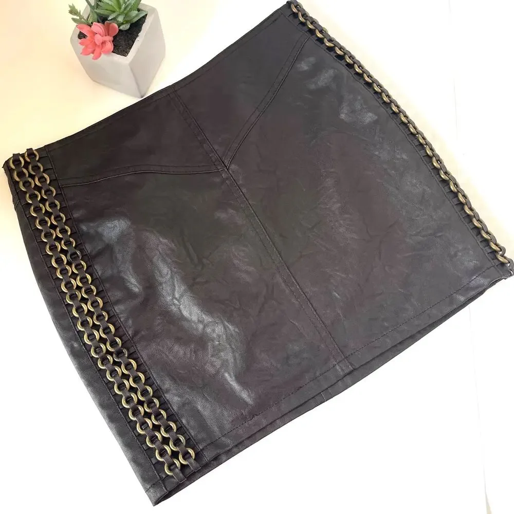 Y2K Andrew Charles Faux Leather Mini Skirt 26 Grunge Punk Brass Chain Festival